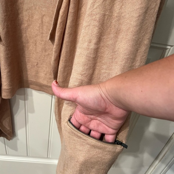 Worthington medium Tan Cardigan Sweater Lightweight Open Front zipper pockets - Picture 4 of 8